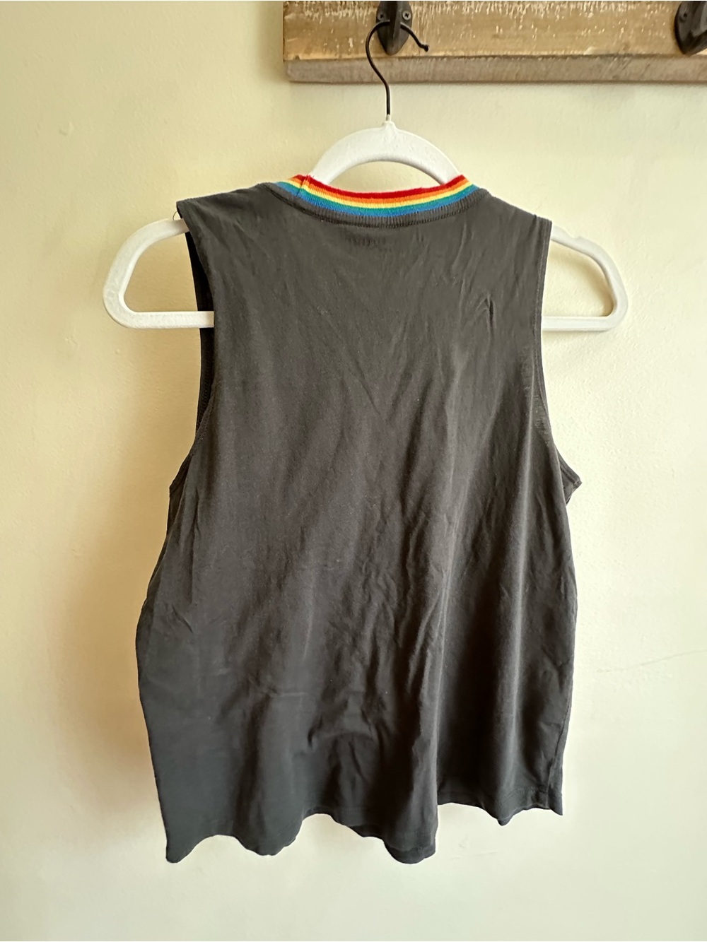 Spiritual Gangster Love Is My Superpower Rainbow-Trim Tank Top M - Picture 5 of 8